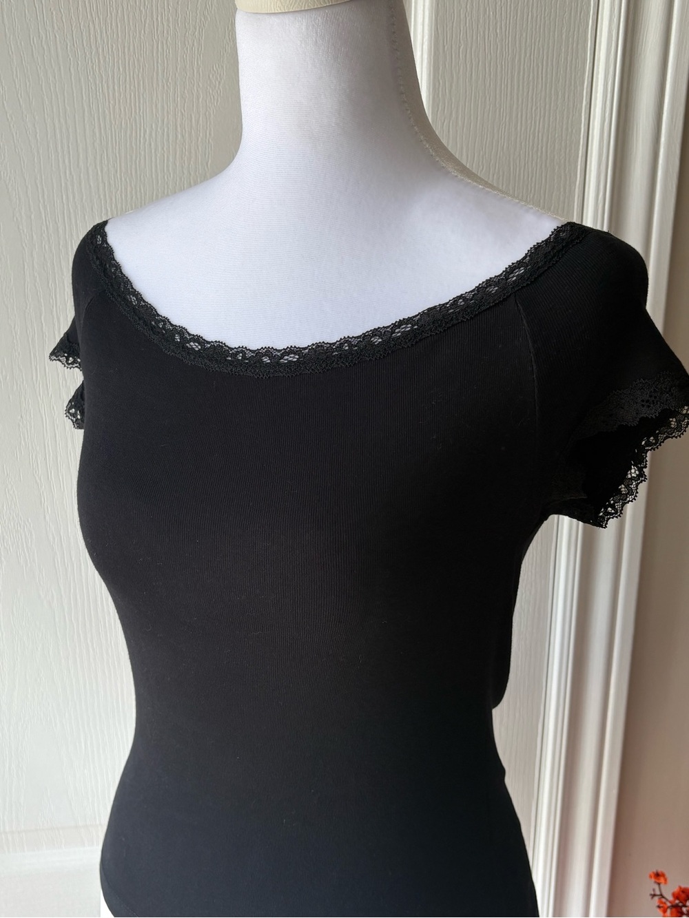 H&M Black Lace Trim Short Sleeve Boat neck Top